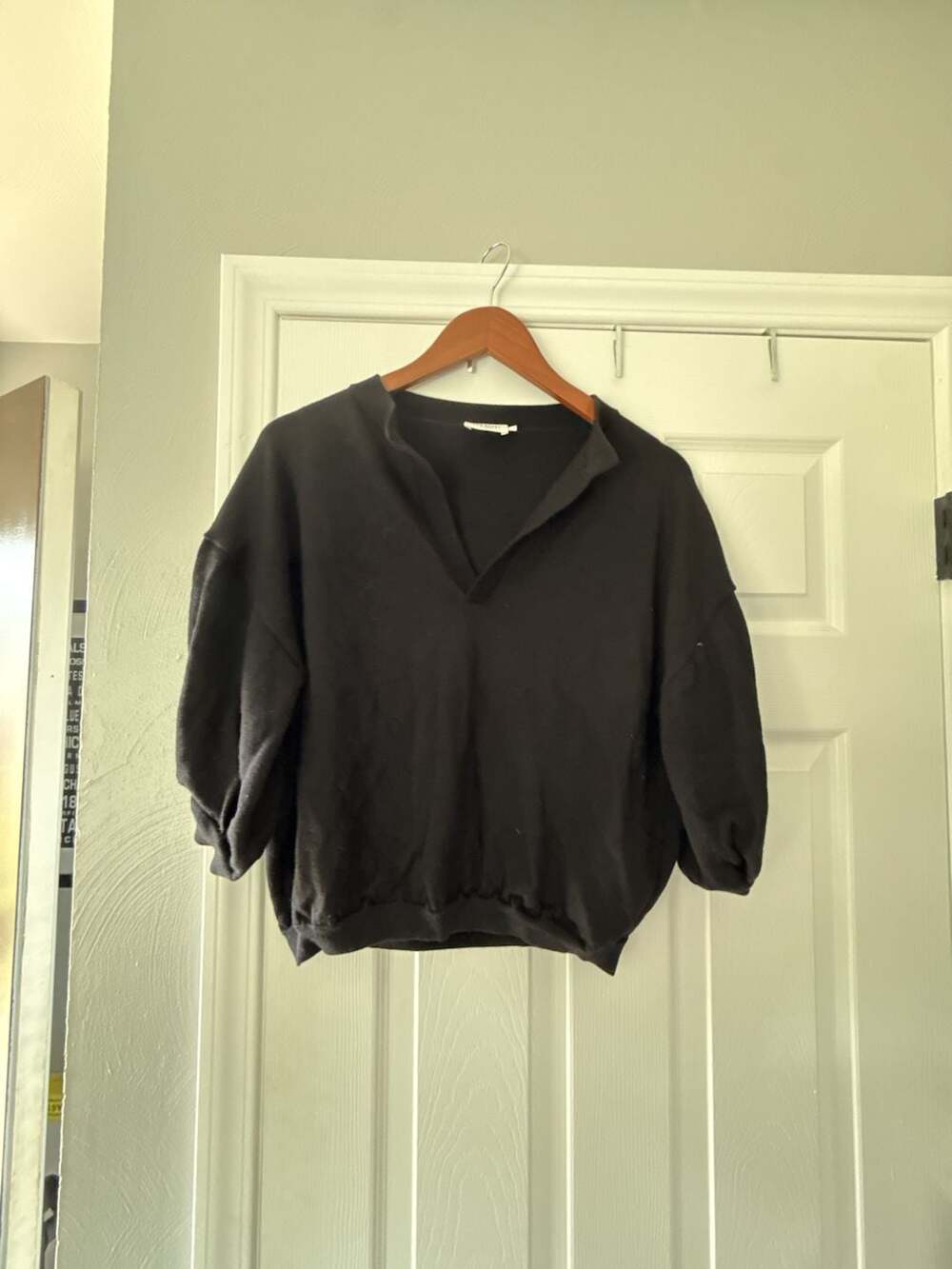 The Reset R Label Black 100% Wool V-Neck Pullover Sweater